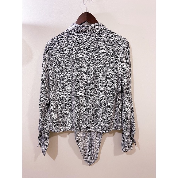 F&F Animal Print Long Sleeve Blouse Size 6 Small - Picture 9 of 9